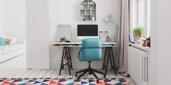 Choose-a-functional-desk-and-comfy-chair