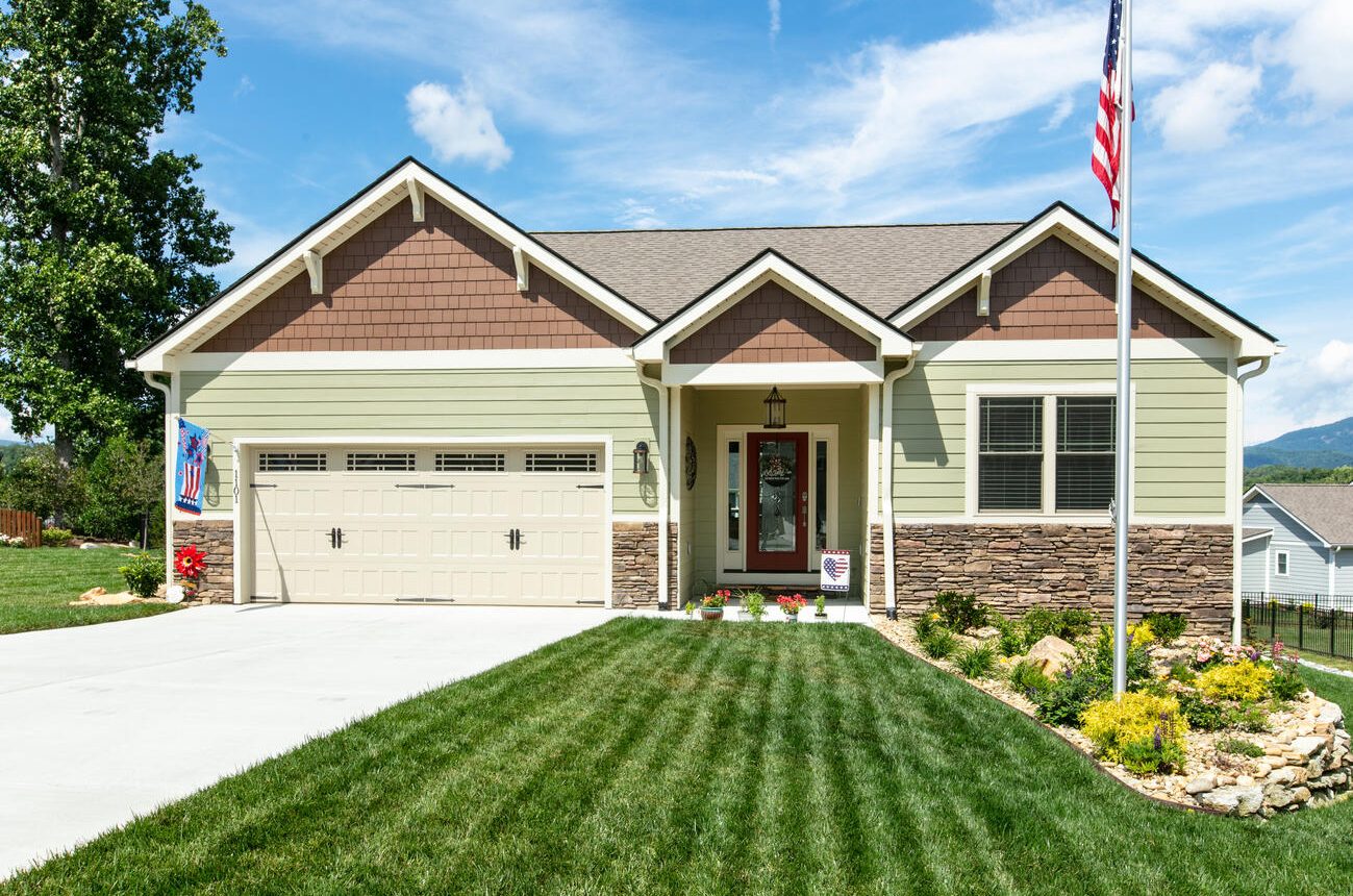 The Lyndon is a staple of our cottage style floor plans.